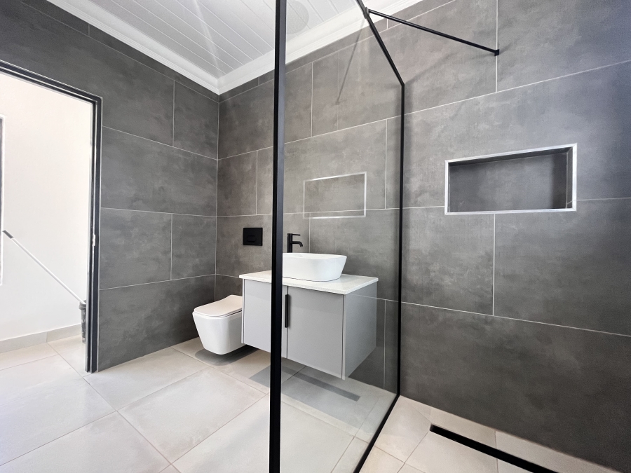 3 Bedroom Property for Sale in Wilkoppies North West